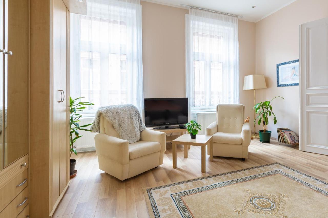 F24 Ferenc Apartment Βουδαπέστη Εξωτερικό φωτογραφία