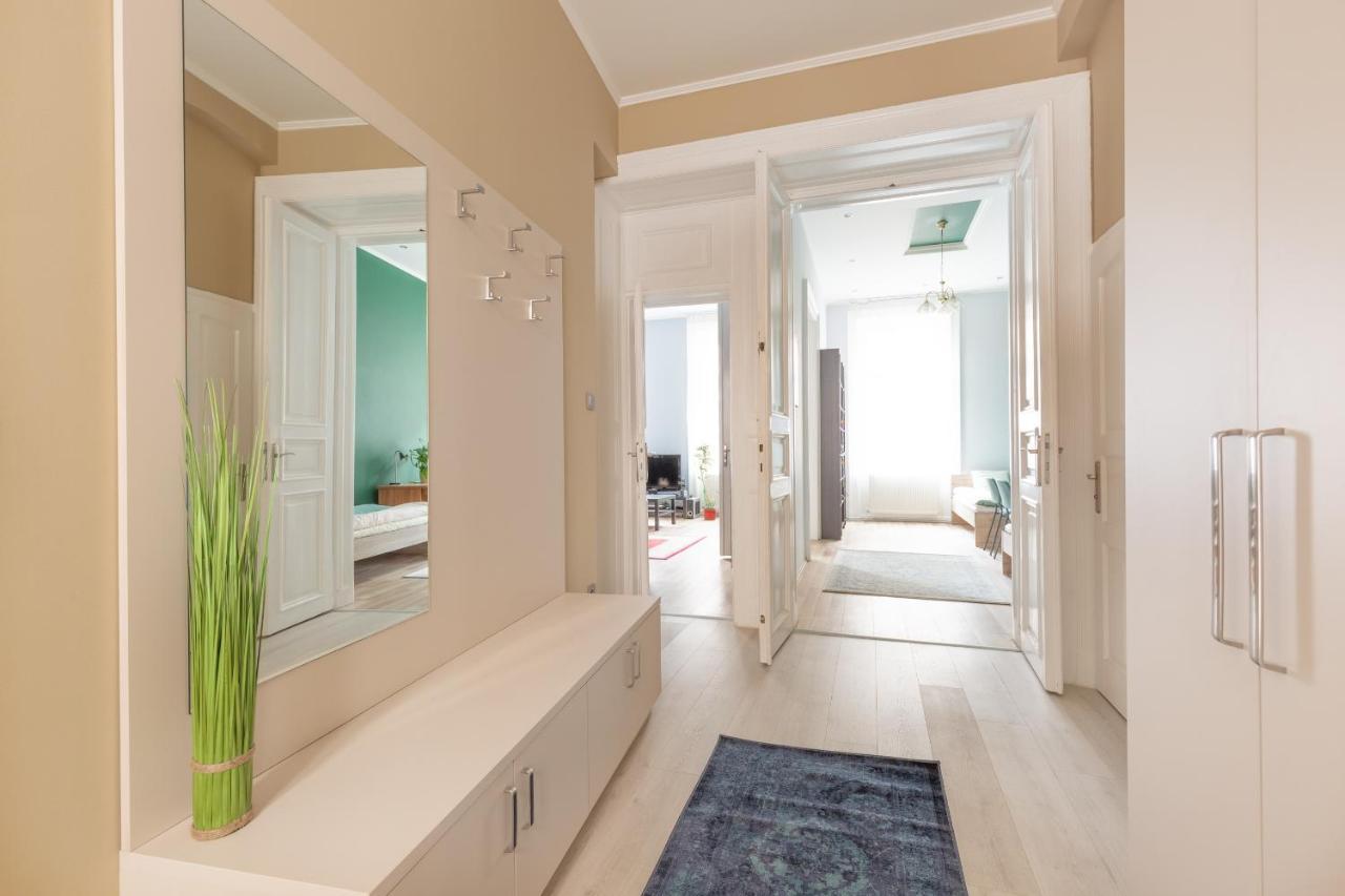 F24 Ferenc Apartment Βουδαπέστη Εξωτερικό φωτογραφία