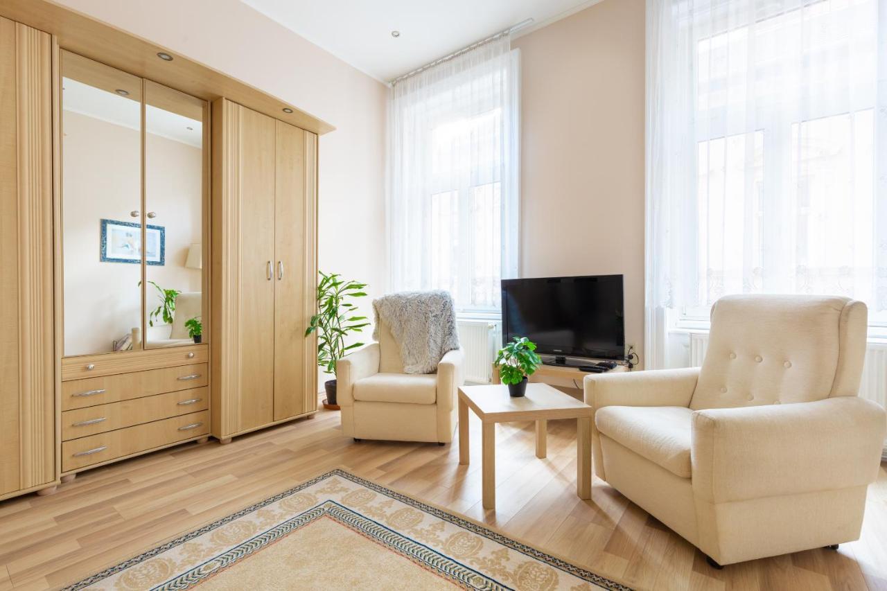 F24 Ferenc Apartment Βουδαπέστη Εξωτερικό φωτογραφία