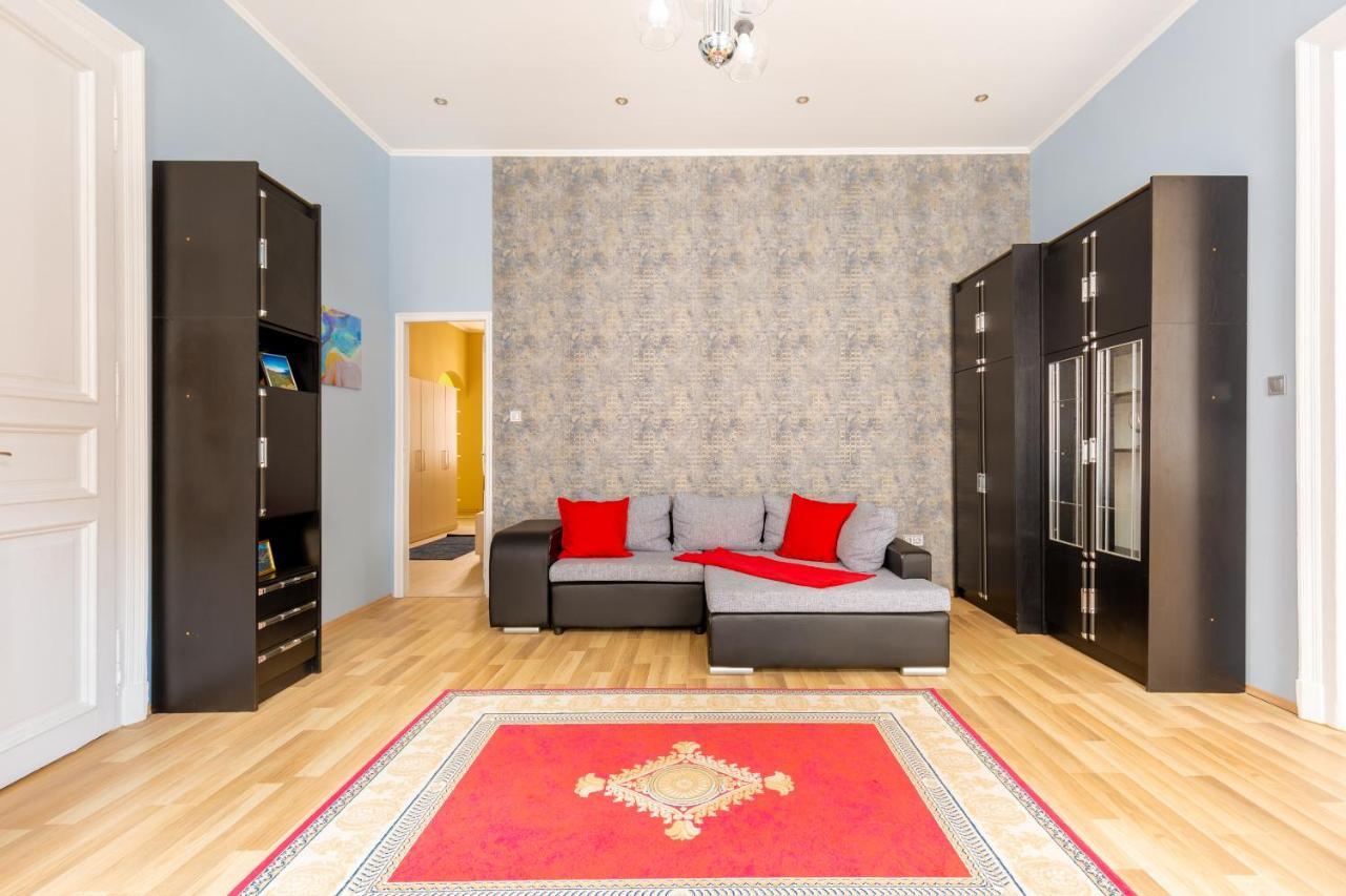 F24 Ferenc Apartment Βουδαπέστη Εξωτερικό φωτογραφία